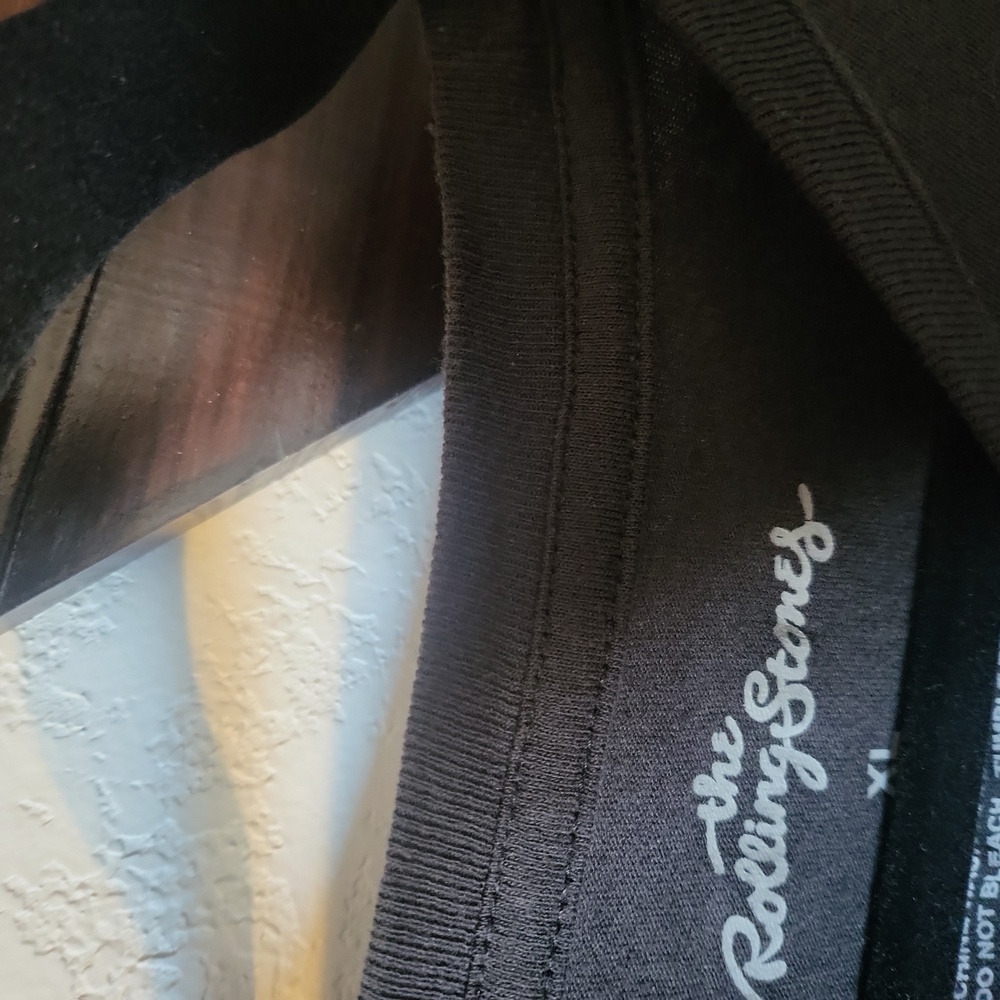 The Rolling Stones Black Graphic T-Shirt - Picture 2 of 3